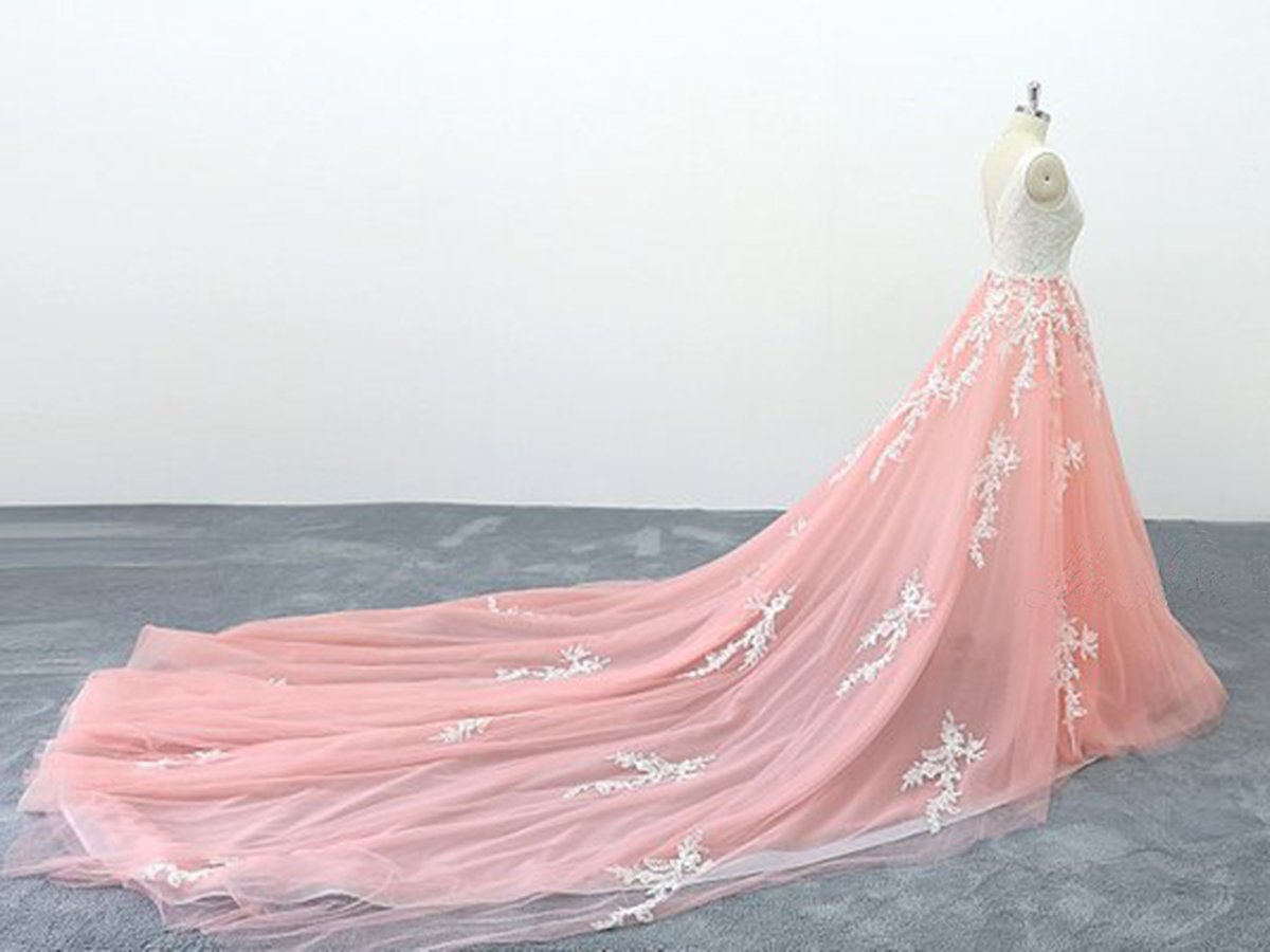 A-line Sweetheart Neck Halter-neck Sleeveless Floor-length Tulle Wedding Dress With Lace 3