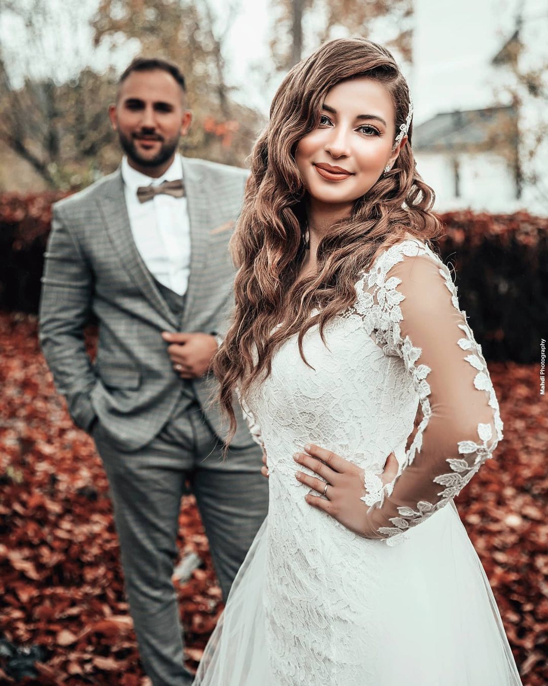 Mermaid Sweetheart Neck Long Sleeves Sweep / Brush Train Tulle Bridal Gown With Lace 3