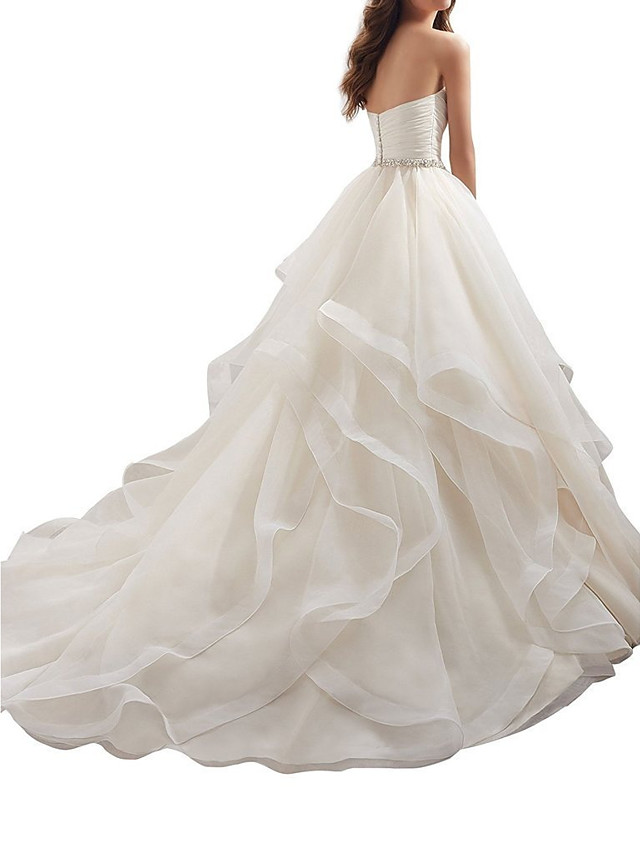 A-line Strapless Sweetheart Neck Chapel Train Tulle Wedding Gown With Lace 2