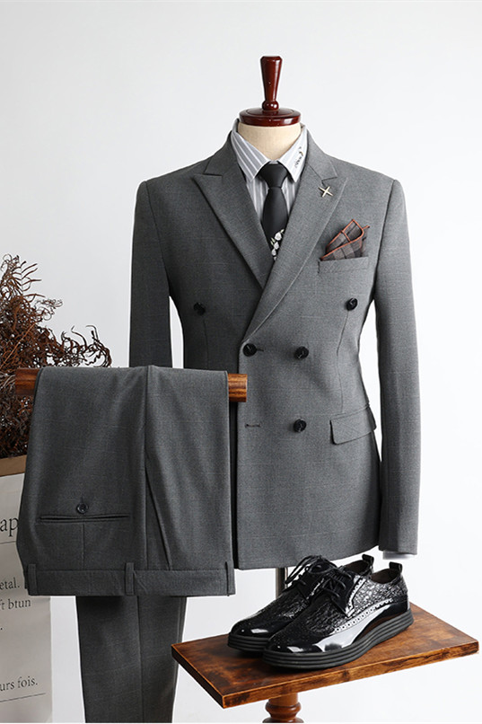 Gray Double Breasted Peaked Lapel Business Men Suit 1