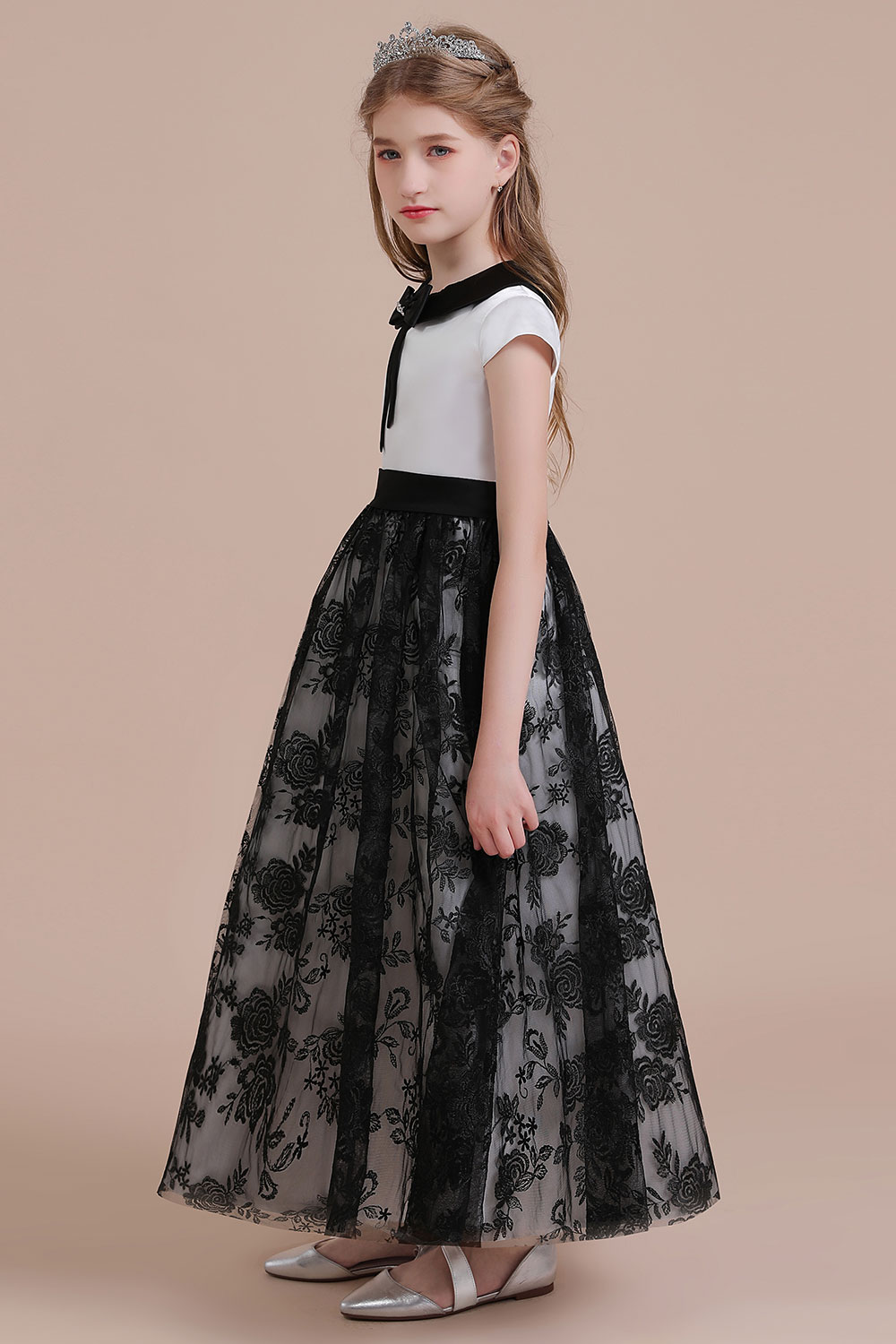 A-line Jewel Neck Short Sleeves Ankle-length Tulle Flower Girl Dress With Lace 4