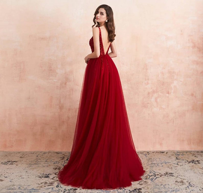A-line V-neck Sleeveless Floor-length Tulle Evening Dress With Ruffles 3