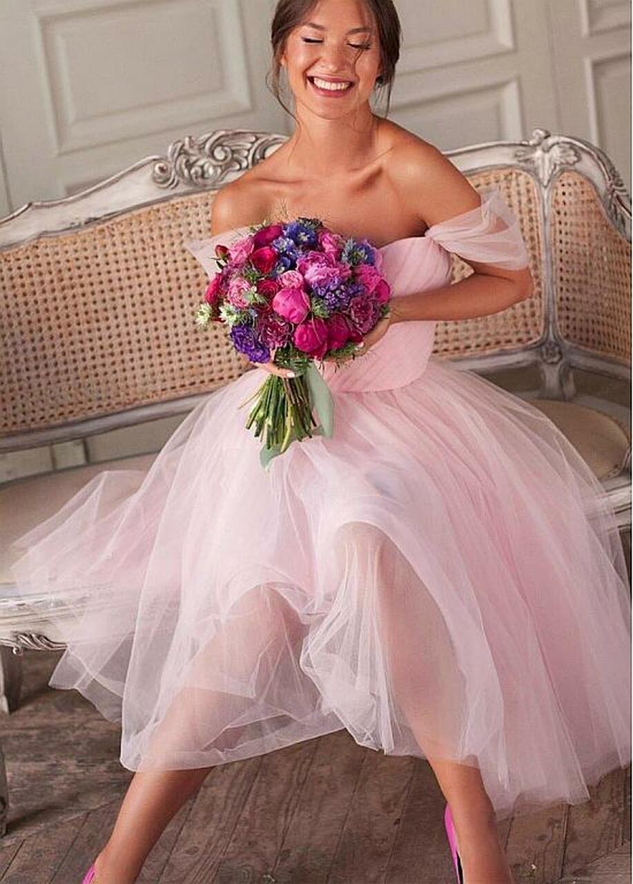A-line Sweetheart Neck Cap Sleeves Tea-length 100D Chiffon Bridesmaid Dress 2