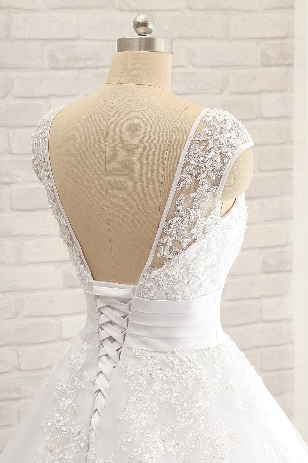 A-line Straps V-neck Court Train Tulle Wedding Gown With Appliques 5