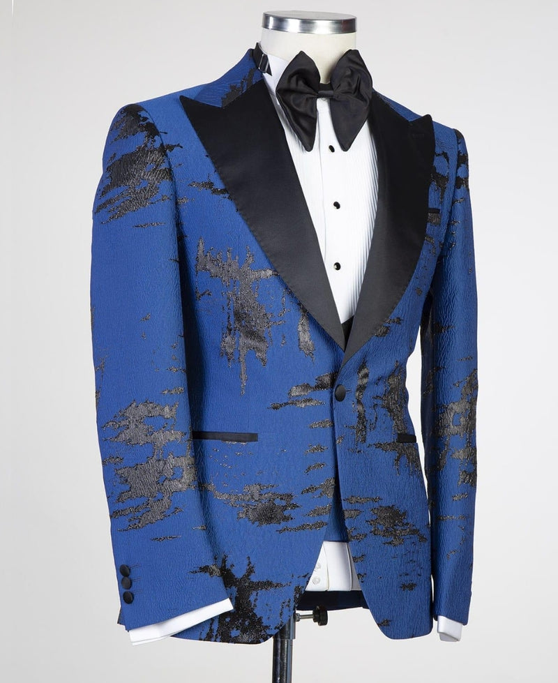 Royal Blue Patterns Peaked Lapel Bespoke Men Suit 2