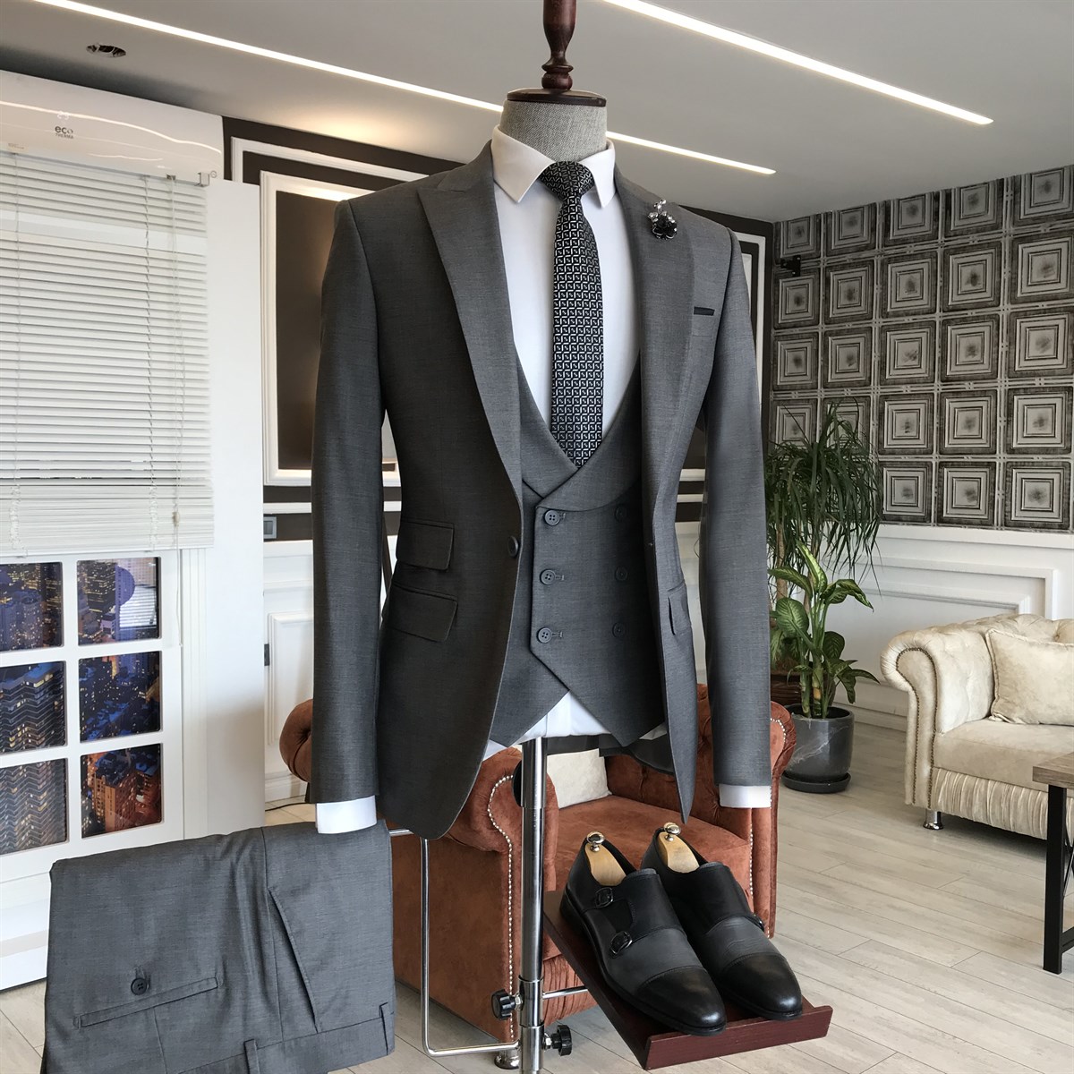 Dark Gray Single Breasted Formal Menswear 2