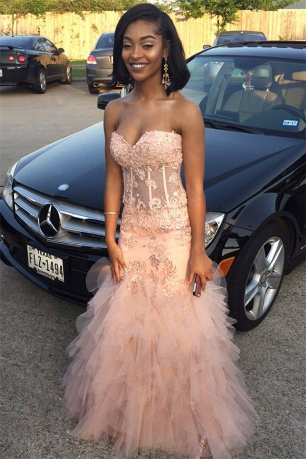 Column Sweetheart Neck Sleeveless Sweep / Brush Train Tulle Evening Gown With Appliques 4