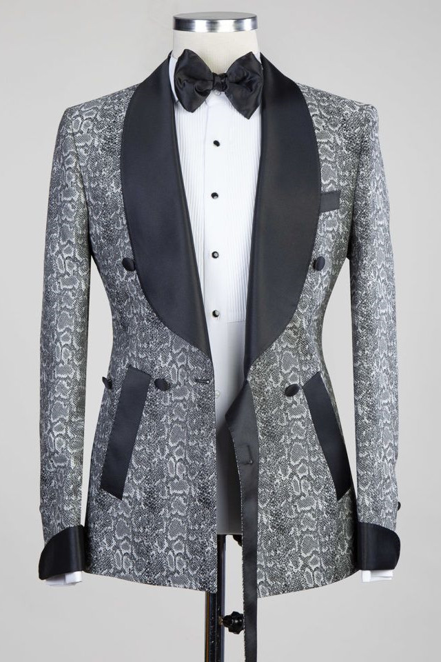 Gray Double Breasted Men's Suit with Black Lapel for Wedding 3