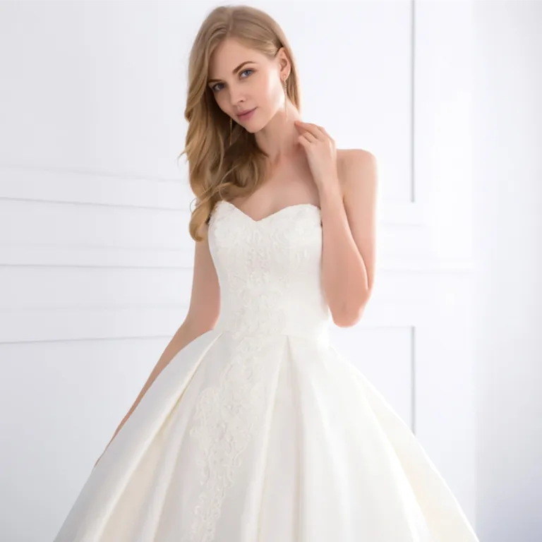 Ball Gown Sweetheart Neck Tulle Wedding Gown With Ruffles 5