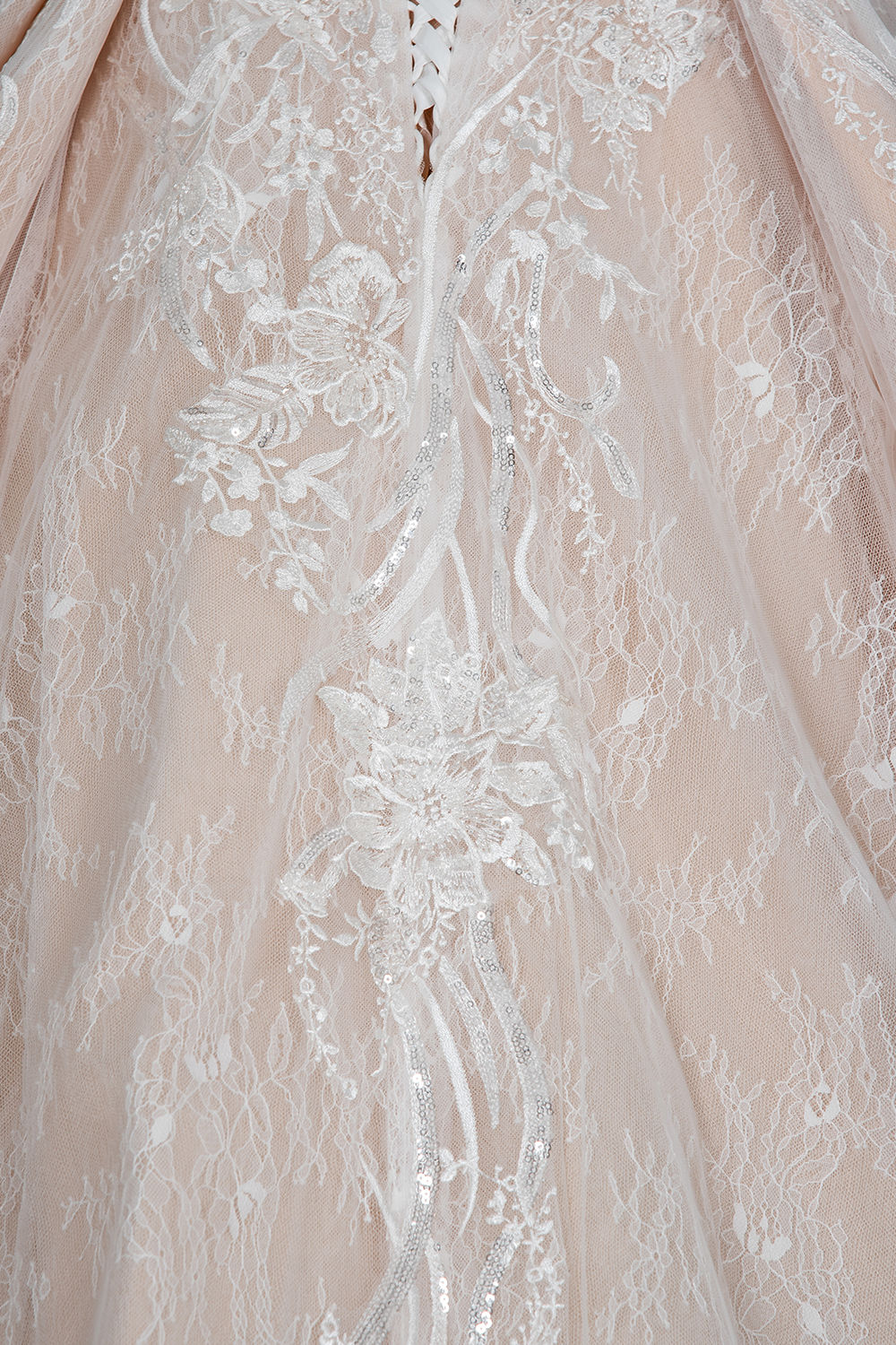 A-line Jewel Neck Long Sleeves Cathedral Train Tulle Wedding Gown With Lace 4