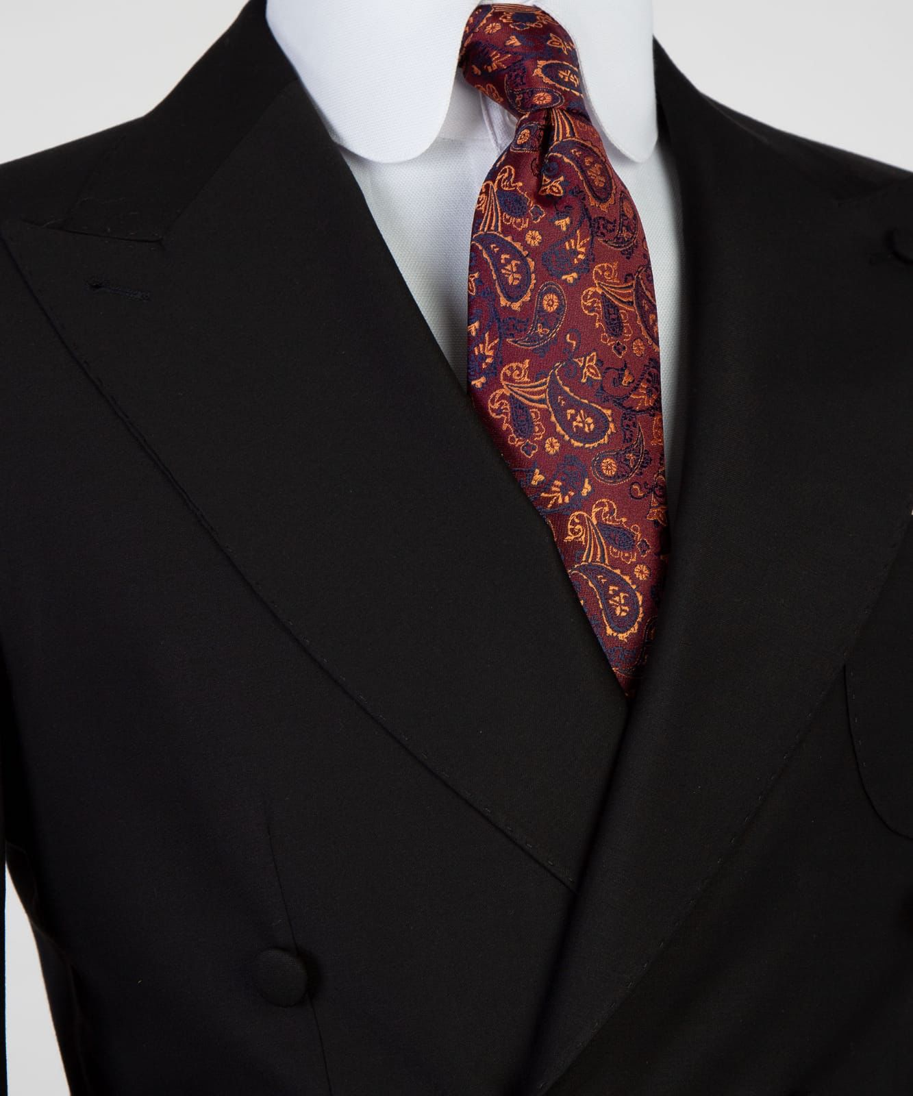 Black Double Breasted Business Men Suit with Peaked Lapel 2