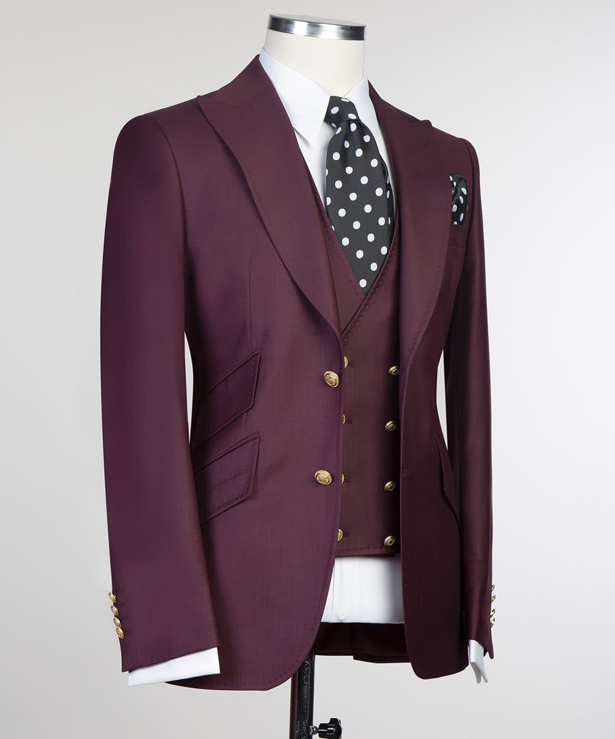 Burgundy Three Pieces Men Suit with Peaked Lapel 3