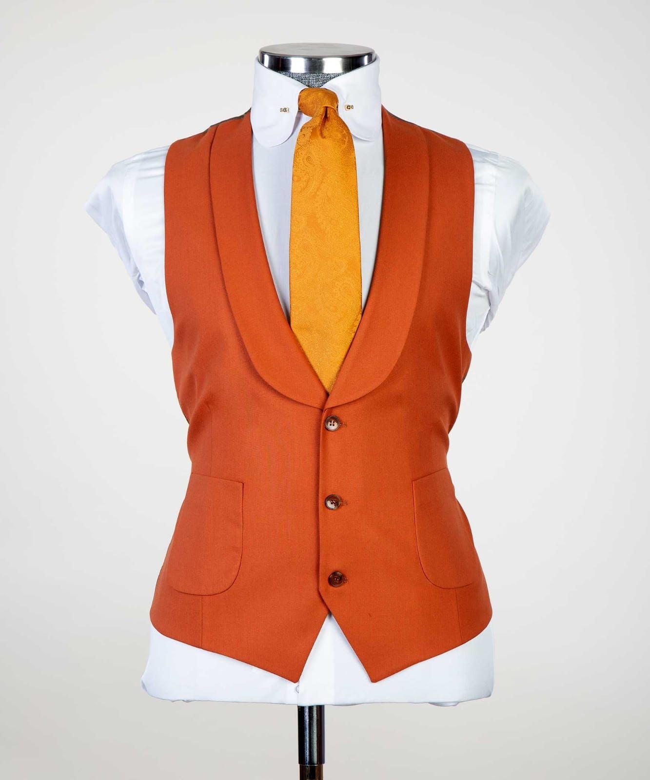 Orange Slim Fit Peaked Lapel Three Pieces Men Suit 2
