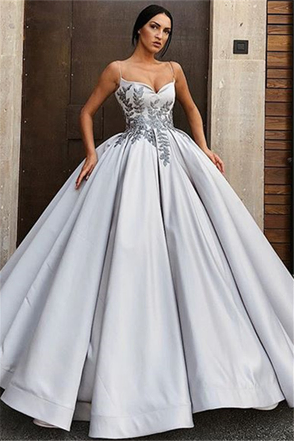 Ball Gown Spaghetti Straps Sleeveless Sweep / Brush Train Satin Evening Dress With Appliques 1