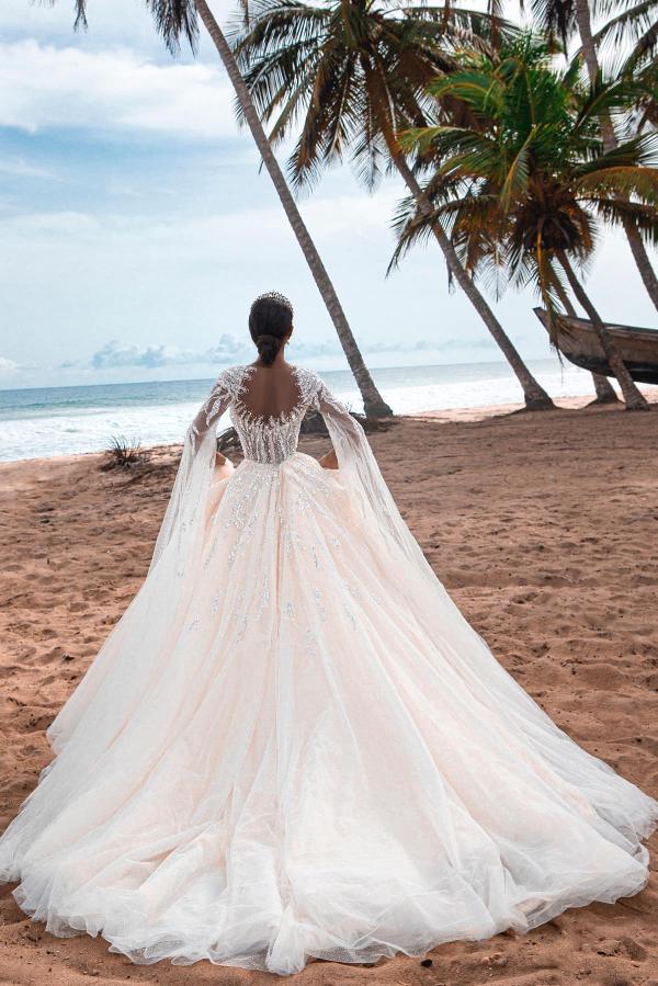 A-line Sweetheart Neck Jewel Neck Long Sleeves Chapel Train Tulle Bridal Attire With Lace 2
