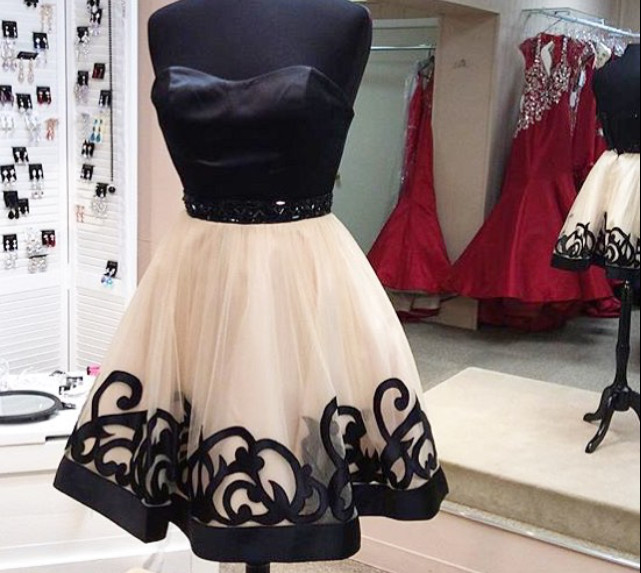 A-line Sweetheart Neck Sleeveless Mini Tulle Party Dress 2