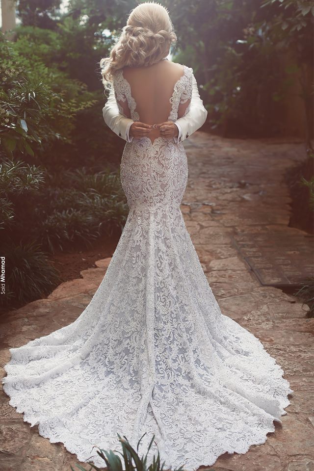 Mermaid V-neck Court Train Wedding Gown With Lace 2