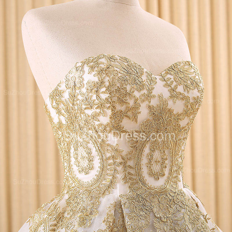 Ball Gown Sweetheart Neck Sleeveless Floor-length Tulle Wedding Dress With Appliques 4