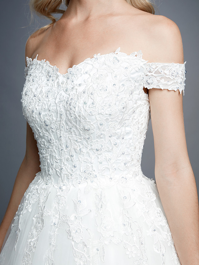 Ball Gown Short Sleeves Court Train Tulle Bridal Gown With Lace 11