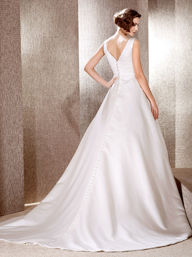 A-line V-neck Sleeveless Tulle Wedding Gown With Cathedral Train 4