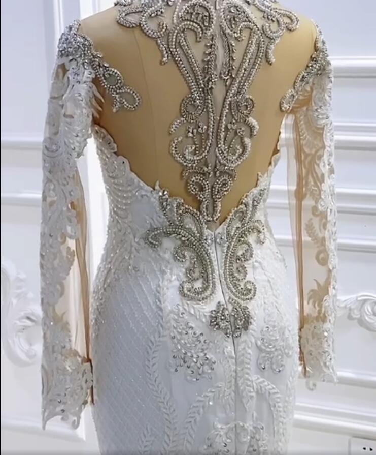 Mermaid Jewel Neck Long Sleeves Chapel Train Tulle Bridal Attire With Lace 4