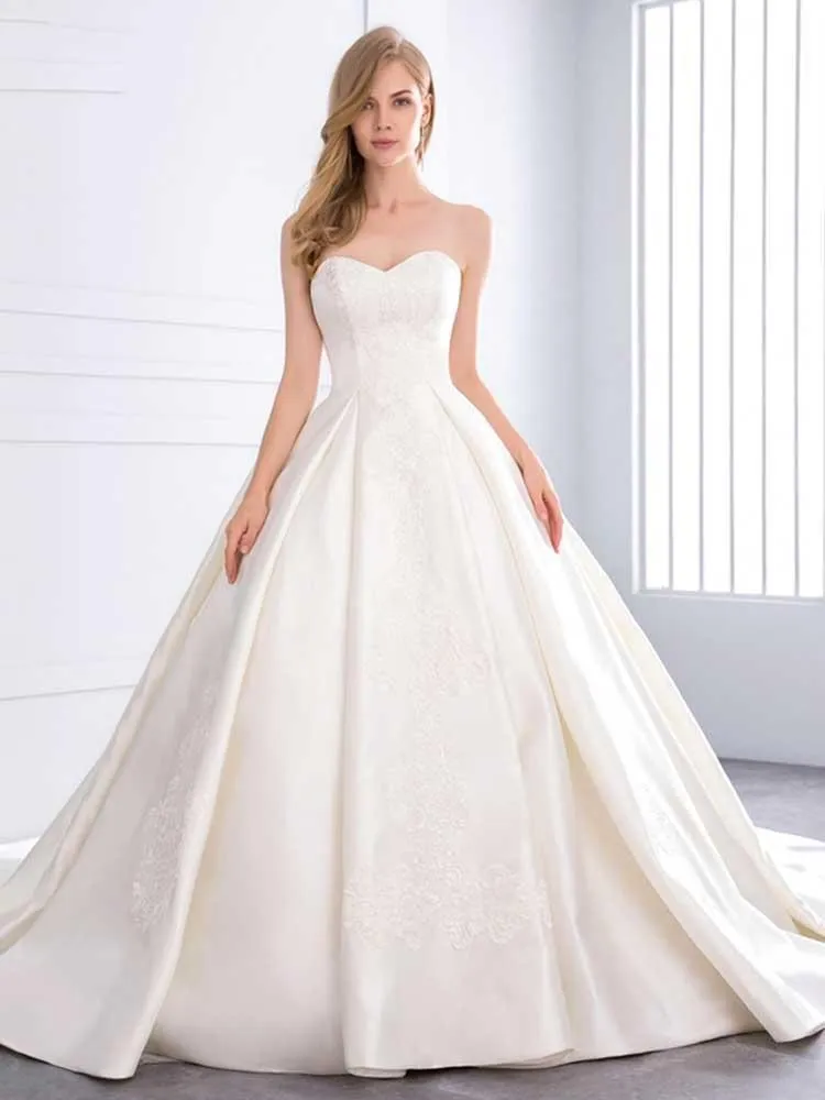 Ball Gown Sweetheart Neck Tulle Wedding Gown With Ruffles 1