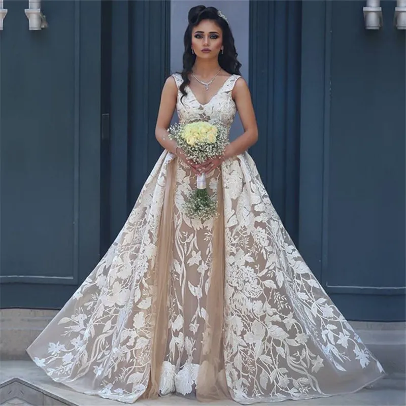 A-line V-neck Sleeveless Sweep / Brush Train Tulle Bridal Attire With Lace 4