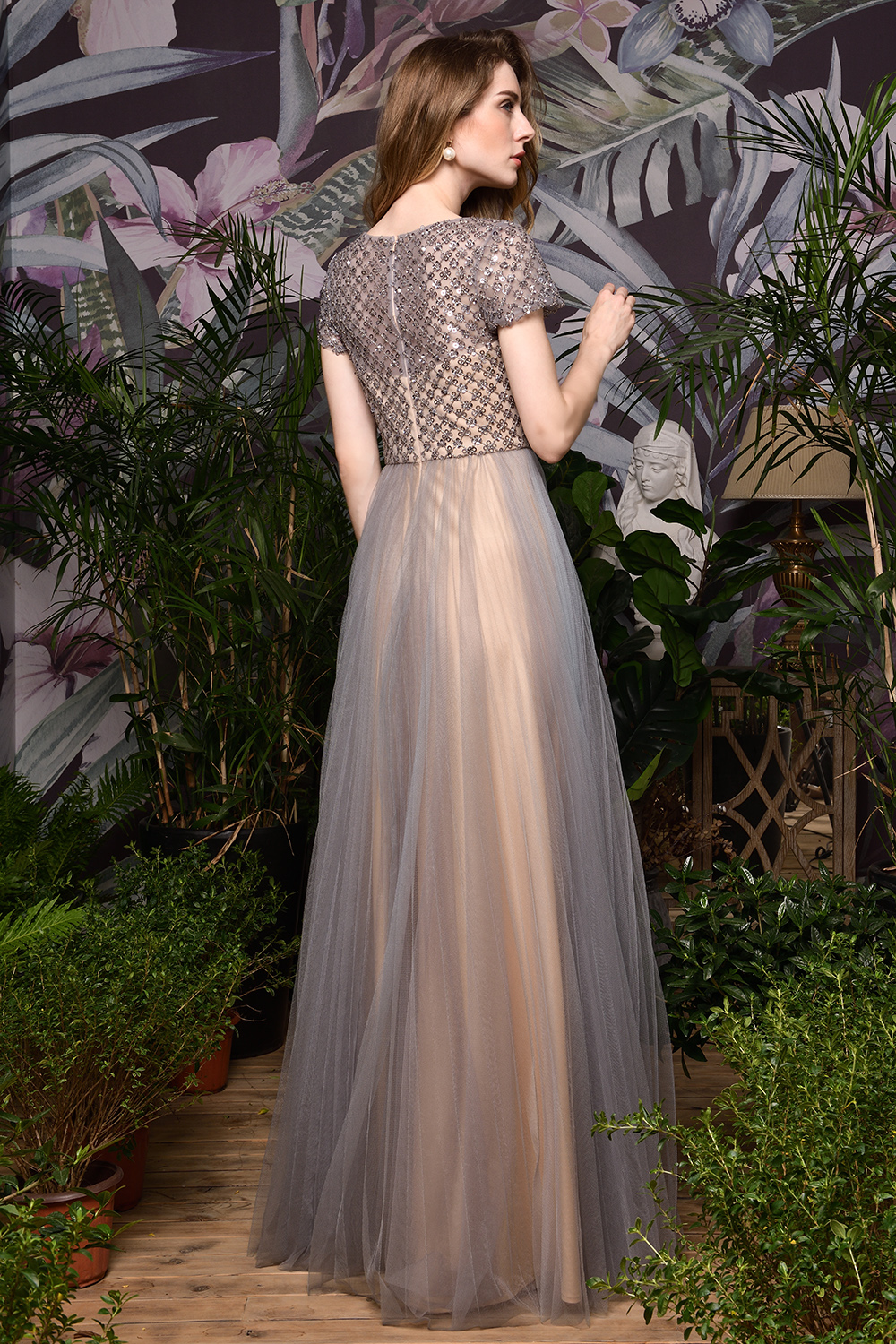 A-line V-neck Short Sleeves Floor-length Tulle Formal Dress With Sequins 2