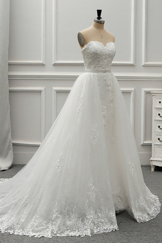 A-line Strapless Sweetheart Neck Sleeveless Floor-length Tulle Bridal Dress With Appliques 3