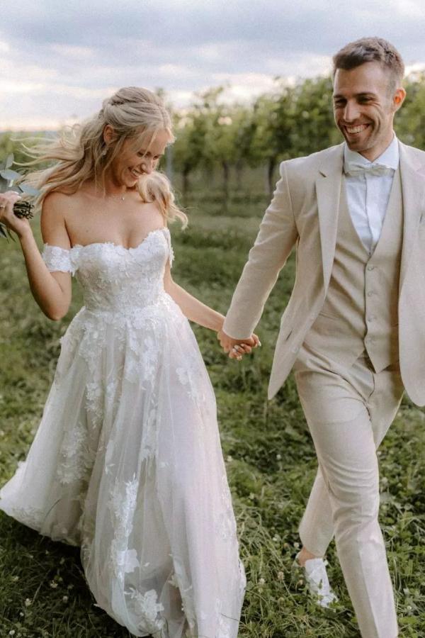 A-line Off-the-shoulder Sleeveless Chapel Train Lace Wedding Gown With Lace 5