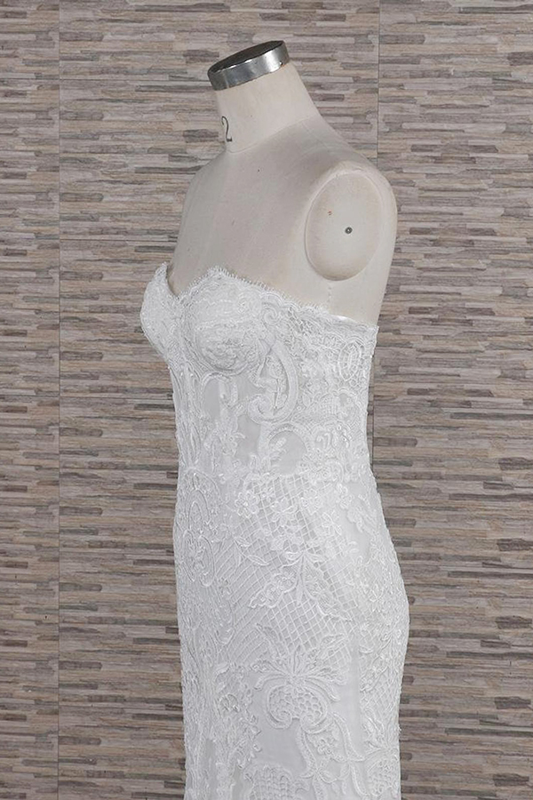 Mermaid Strapless Sweetheart Neck Chapel Train Tulle Wedding Gown With Lace 5