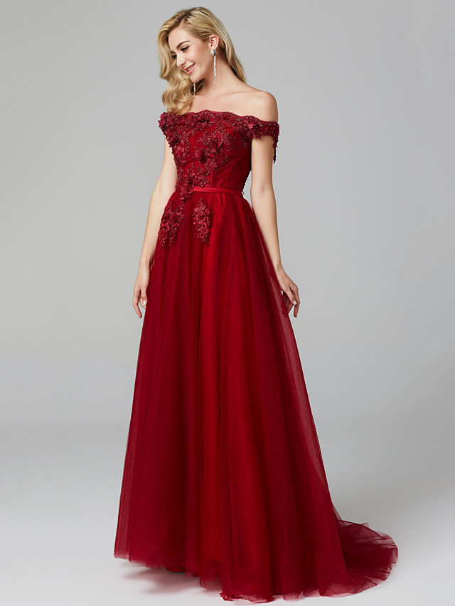 A-line Sleeveless Sweep / Brush Train Tulle Bridal Gown With Lace 13