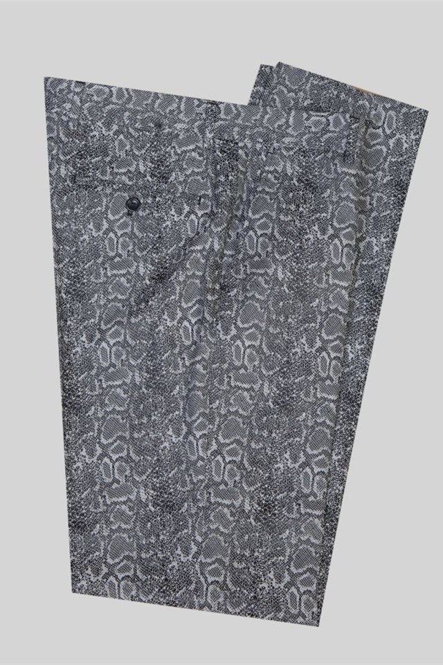 Gray Double Breasted Men's Suit with Black Lapel for Wedding 4