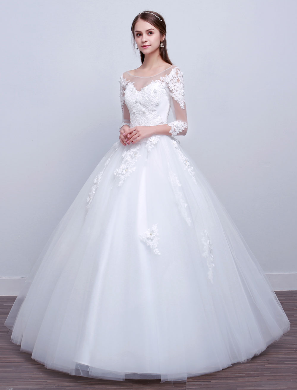 Ball Gown Long Sleeves Floor-length Lace Wedding Dress With Lace 2