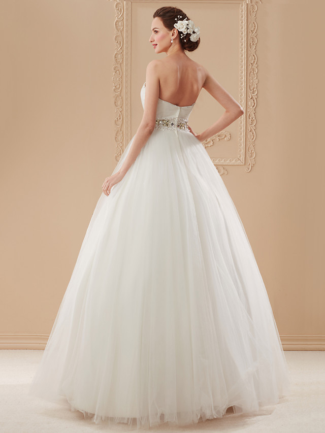 Ball Gown Sweetheart Neck Sleeveless Floor-length Tulle Wedding Gown With Beading 10