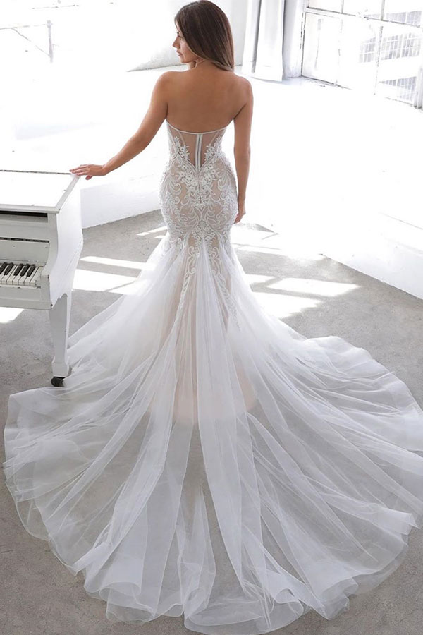 Mermaid Sweetheart Neck Sleeveless Chapel Train Lace Bridal Gown With Ruffles 2