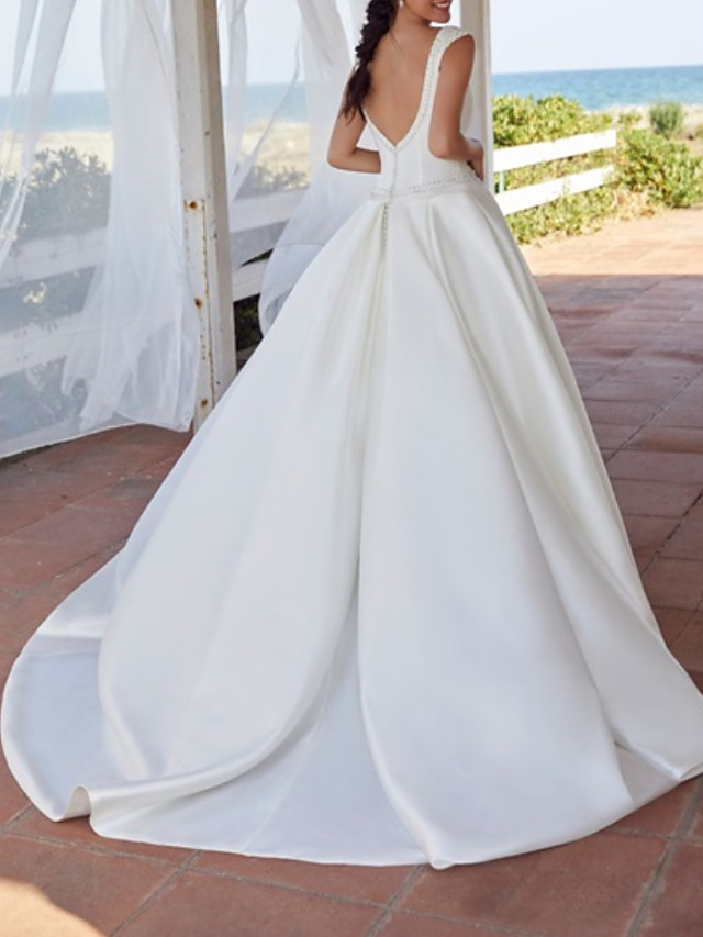 A-line Sleeveless Sweep / Brush Train Tulle Bridal Gown With Buttons 2