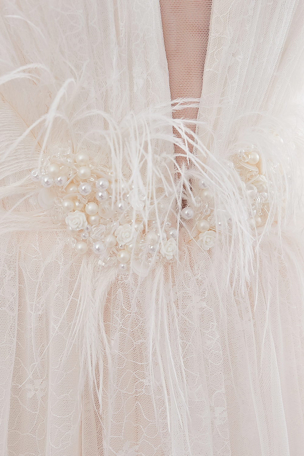 A-line Jewel Neck Sleeveless Chapel Train Tulle Bridal Dress With Lace 12