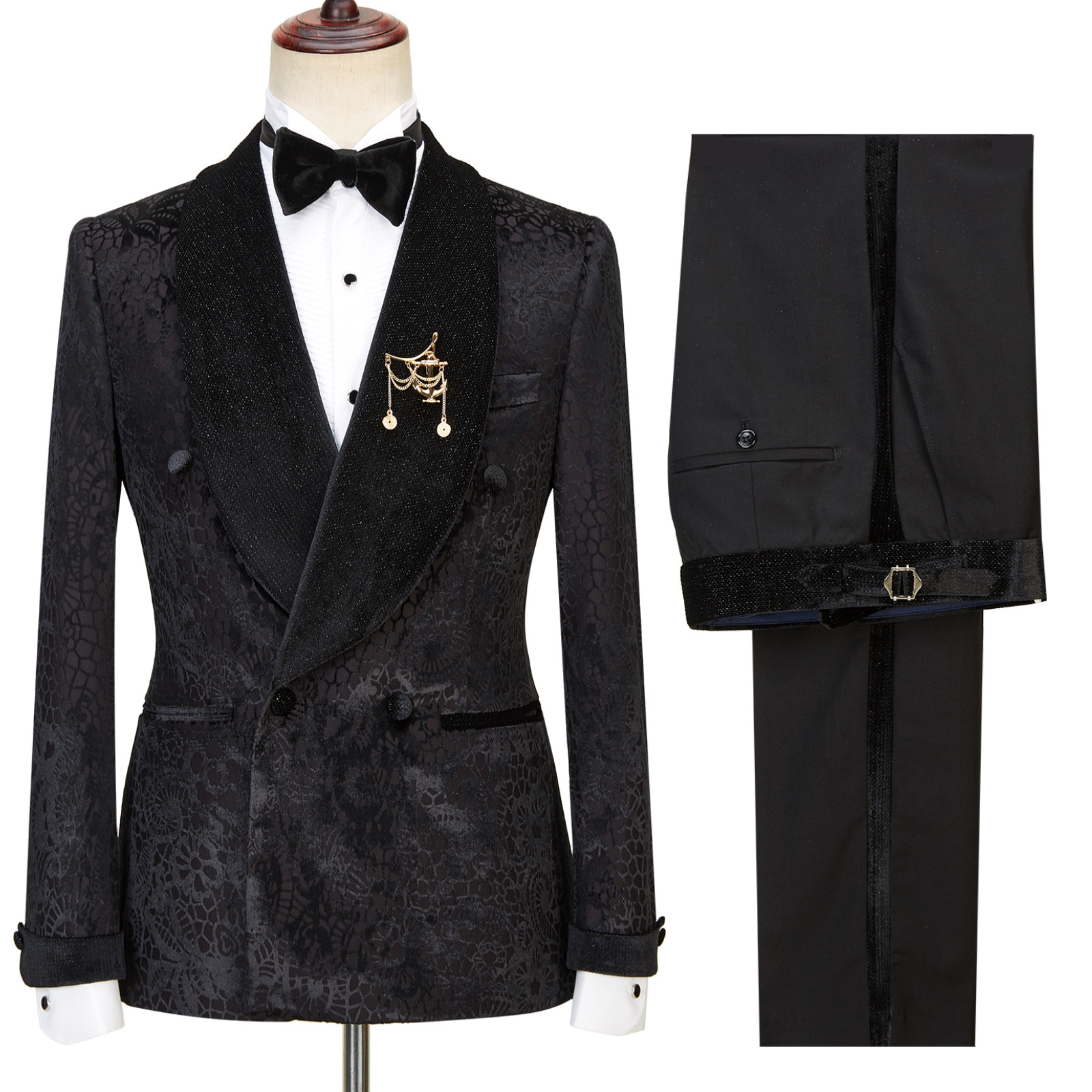 Black Double Breasted Wedding Suit with Sparkle Patterns and Shawl Lapel 2