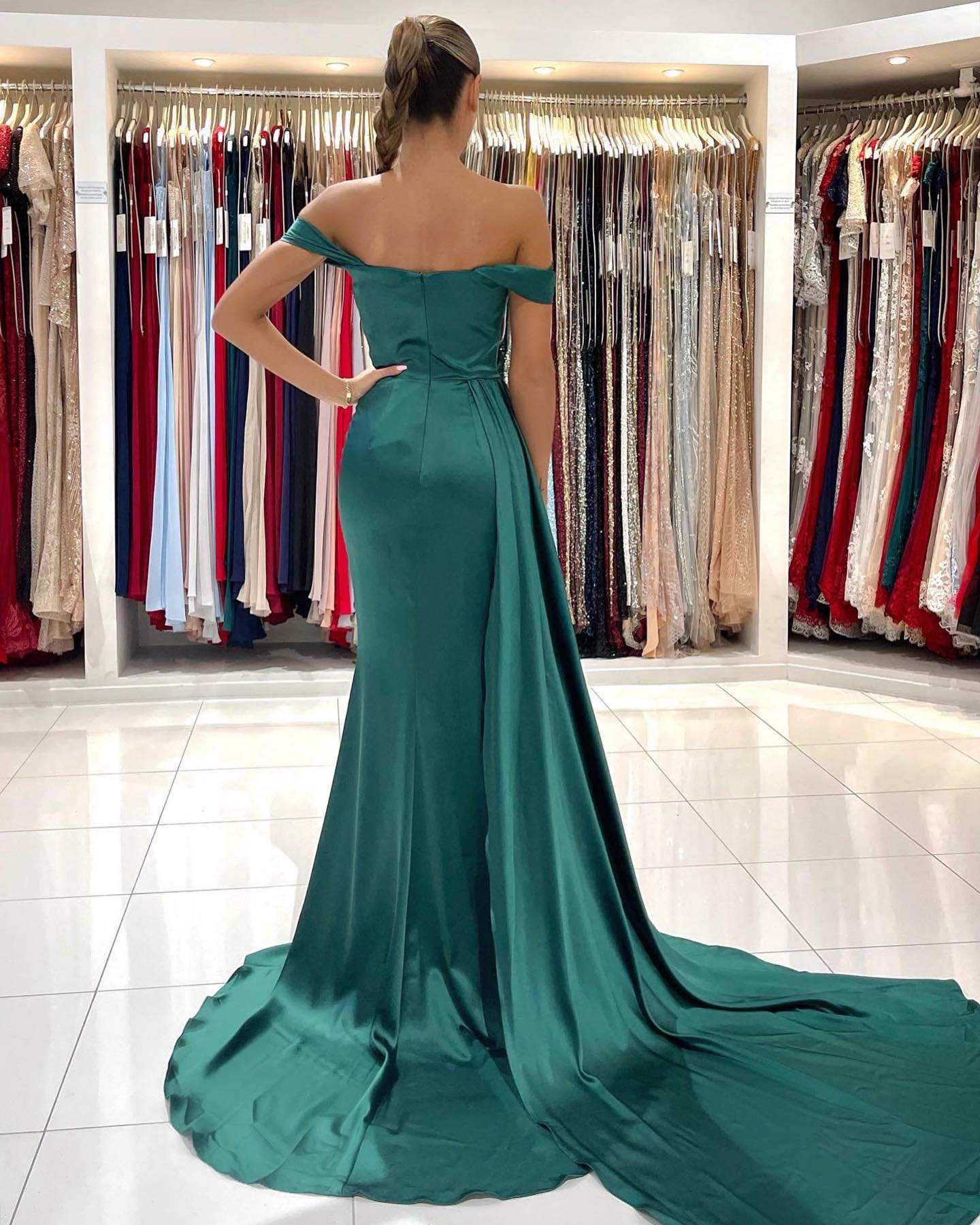 Mermaid Off-the-shoulder Sleeveless Floor-length Stretch Satin Evening Gown With Ruffles 2