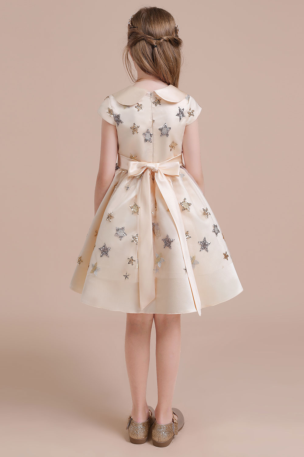 A-line Jewel Neck Short Sleeves Knee-length Tulle Flower Girl Dress With Ribbons 2