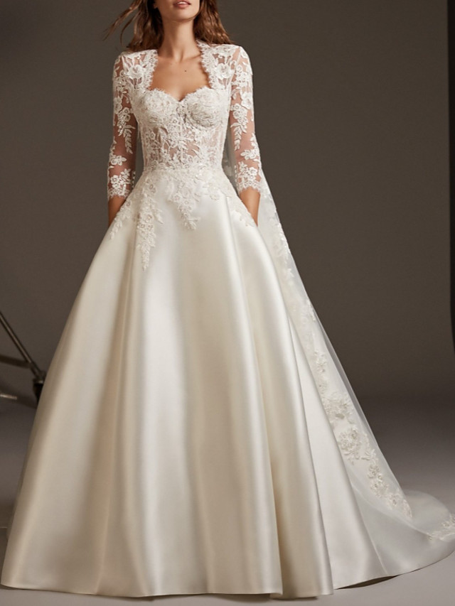 Ball Gown Sweetheart Neck Sweep / Brush Train Lace Bridal Gown With Lace 1