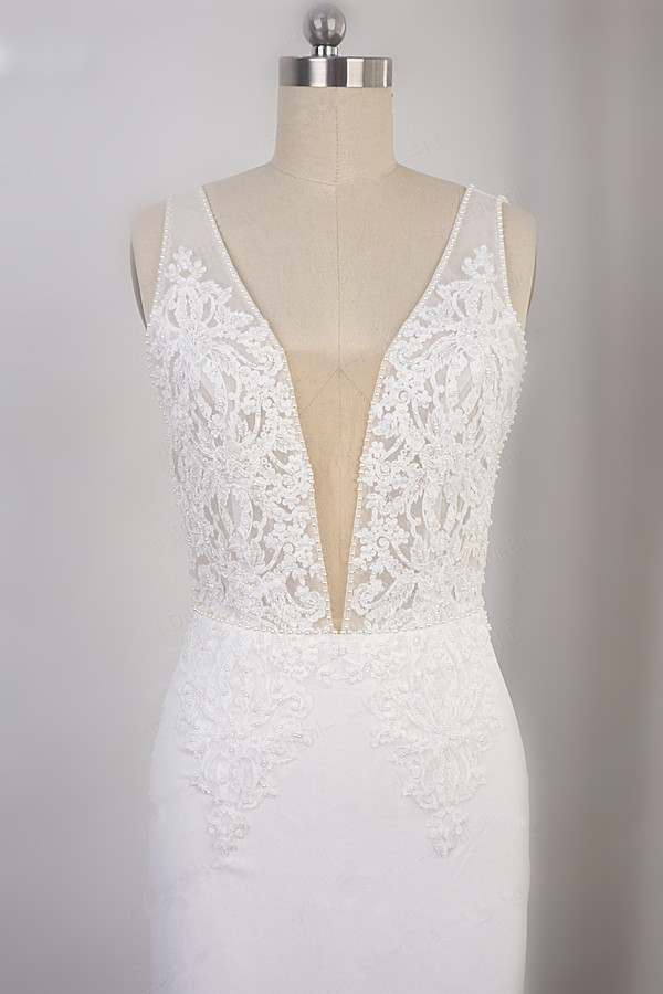 Column Plunging Neckline Sleeveless Floor-length 100D Chiffon Bridal Gown With Lace 3
