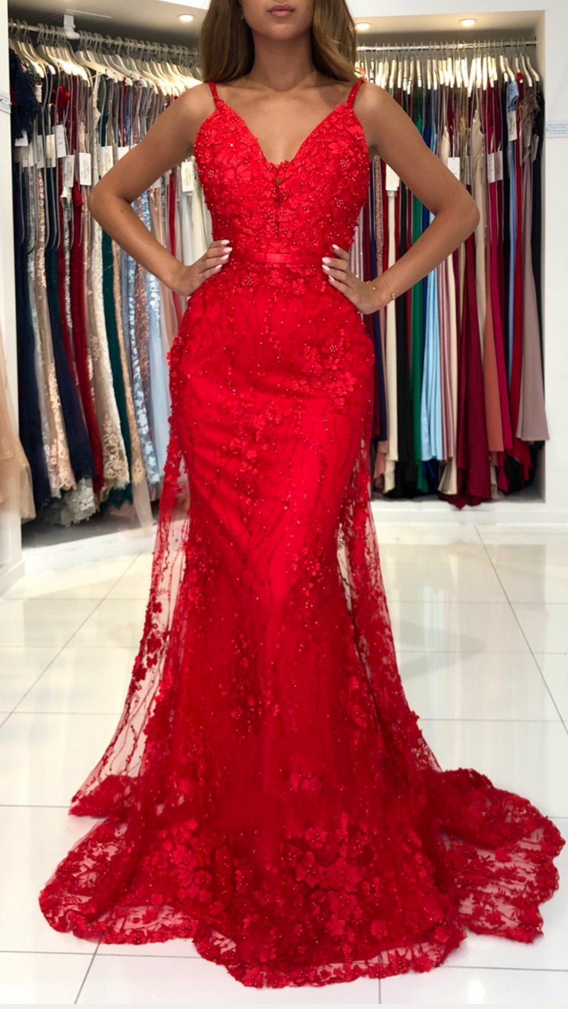 Mermaid Spaghetti Straps Sleeveless Floor-length Lace Formal Dress With Beading 2