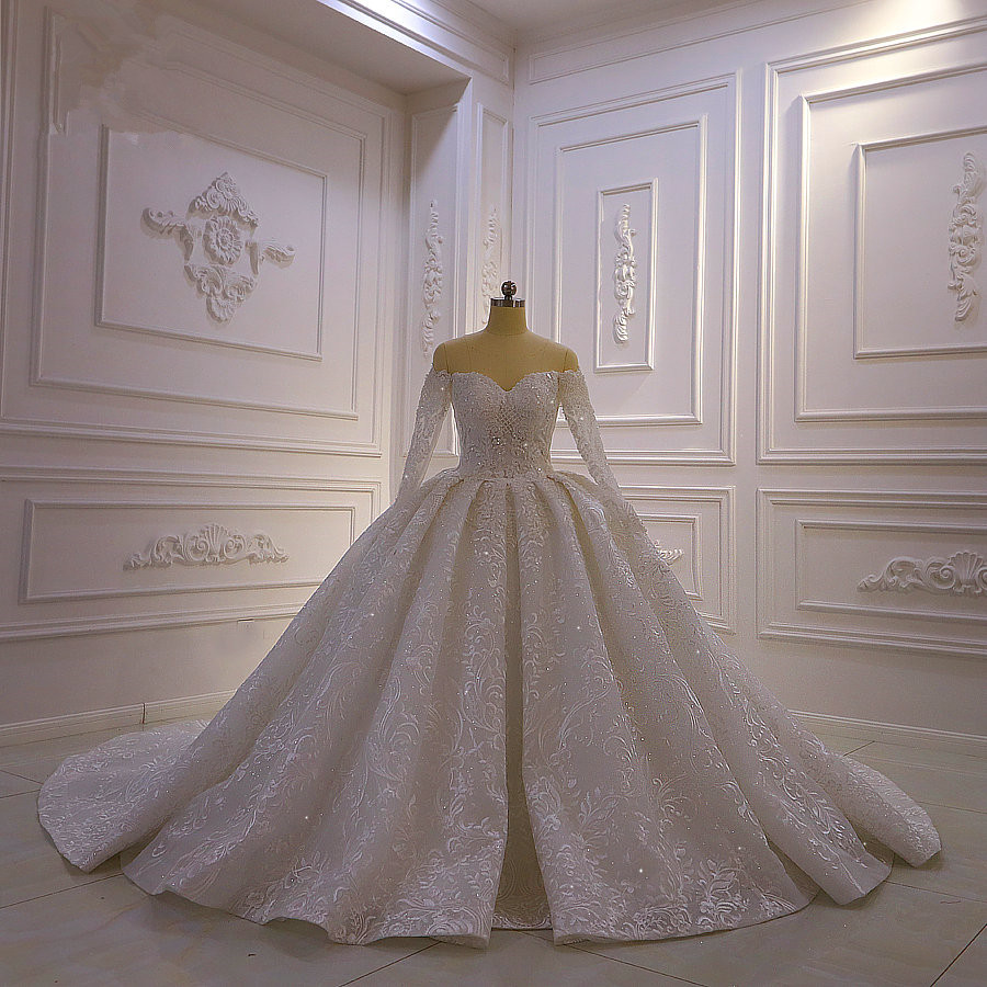 Ball Gown Strapless Long Sleeves Floor-length Tulle Bridal Dress With Lace 6