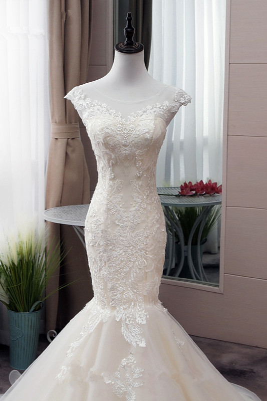 Mermaid Jewel Neck Sleeveless Floor-length Tulle Wedding Dress With Beading 5