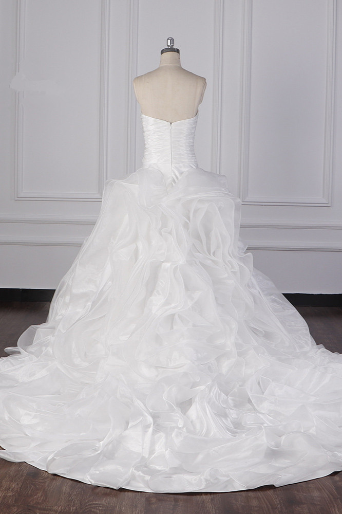 Strapless Sweetheart Neck Sleeveless Floor-length Organza Bridal Dress With Ruffles 2