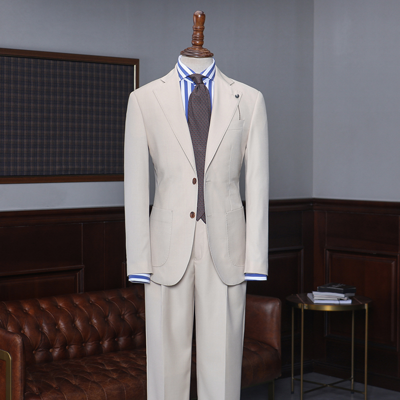 Light Khaki Notched Lapel Custom Suit For Business 2