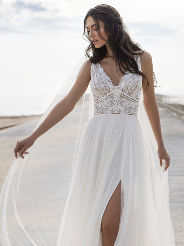 A-line V-neck Sleeveless Sweep / Brush Train Lace Wedding Dress With Lace 3