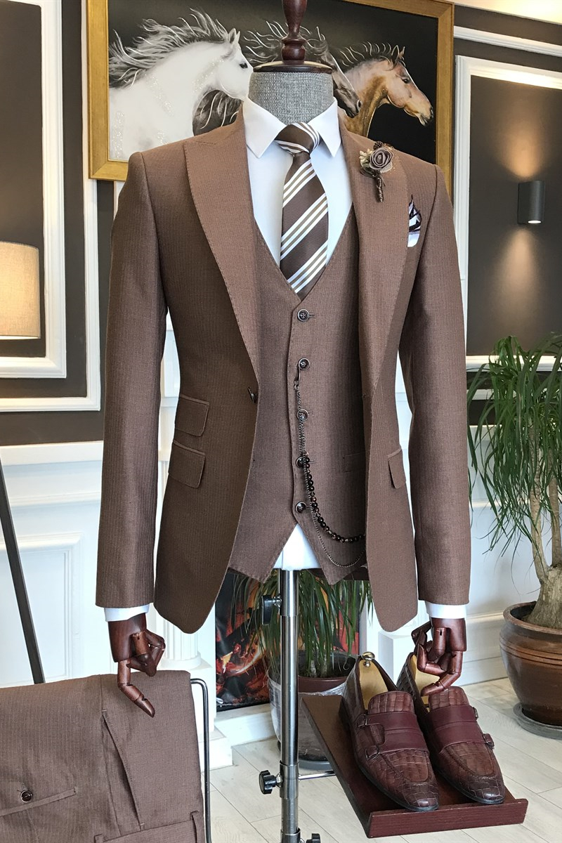 Brown Peaked Lapel Best Fitted Business Men Suit 1